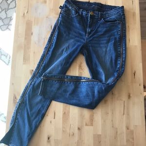 Rock and republic zippered jeans